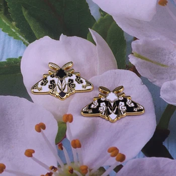 Juoda balta gėlių drugys emalio pin rinkinys, spalvingas drugelis vabzdžių ženklelis gražus meno kolekcija