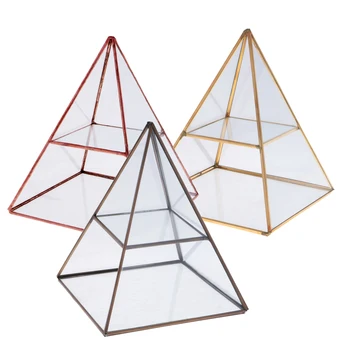 2 Pakopų Vintage Stiliaus Žalvaris, Skaidraus Stiklo Piramidės Veidrodinį Šešėlių Dėžutė Papuošalų Vitrinos